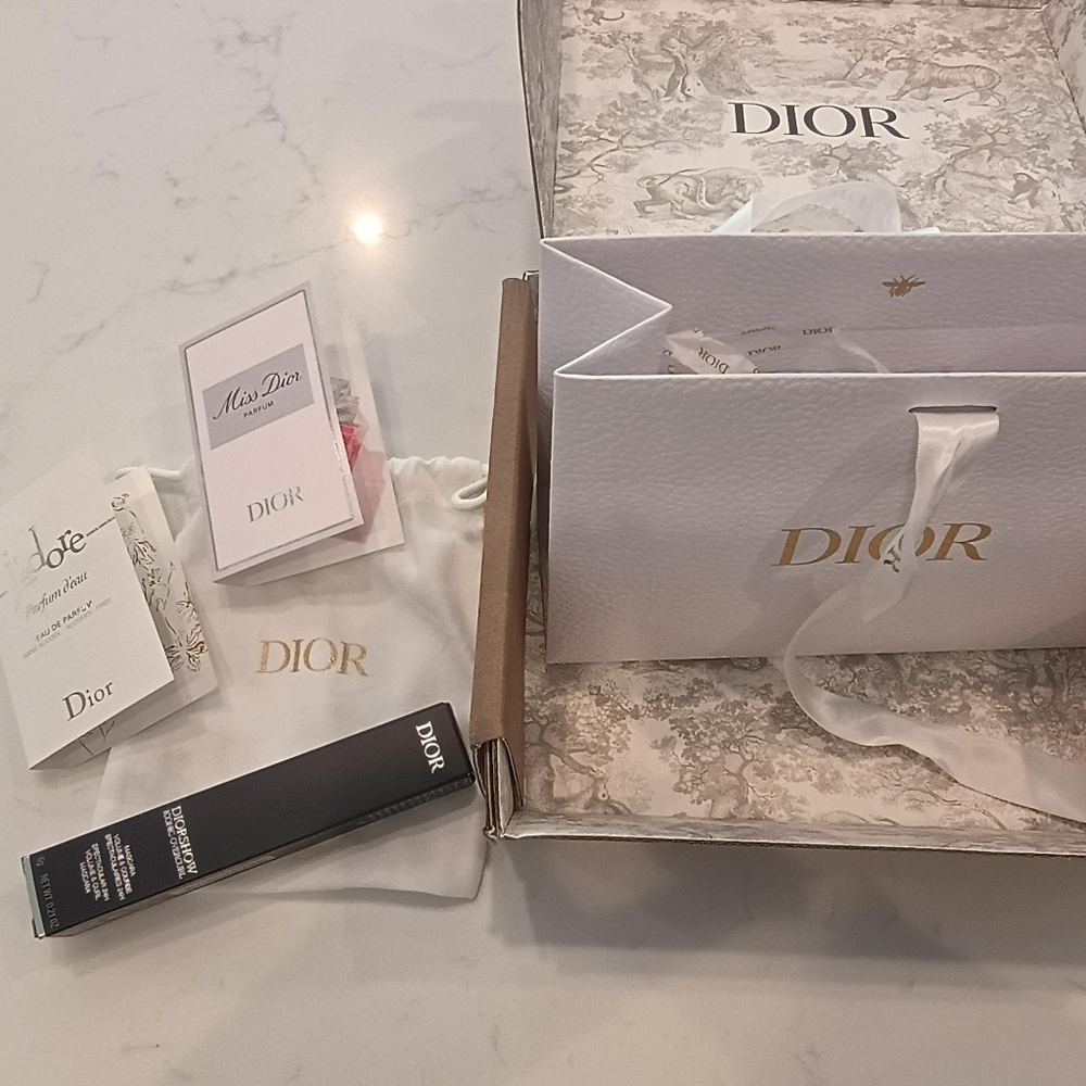 💋 Dior Bag Shipping Box Pouch 2 Samples Dior NEW in BOC Blue Mascara